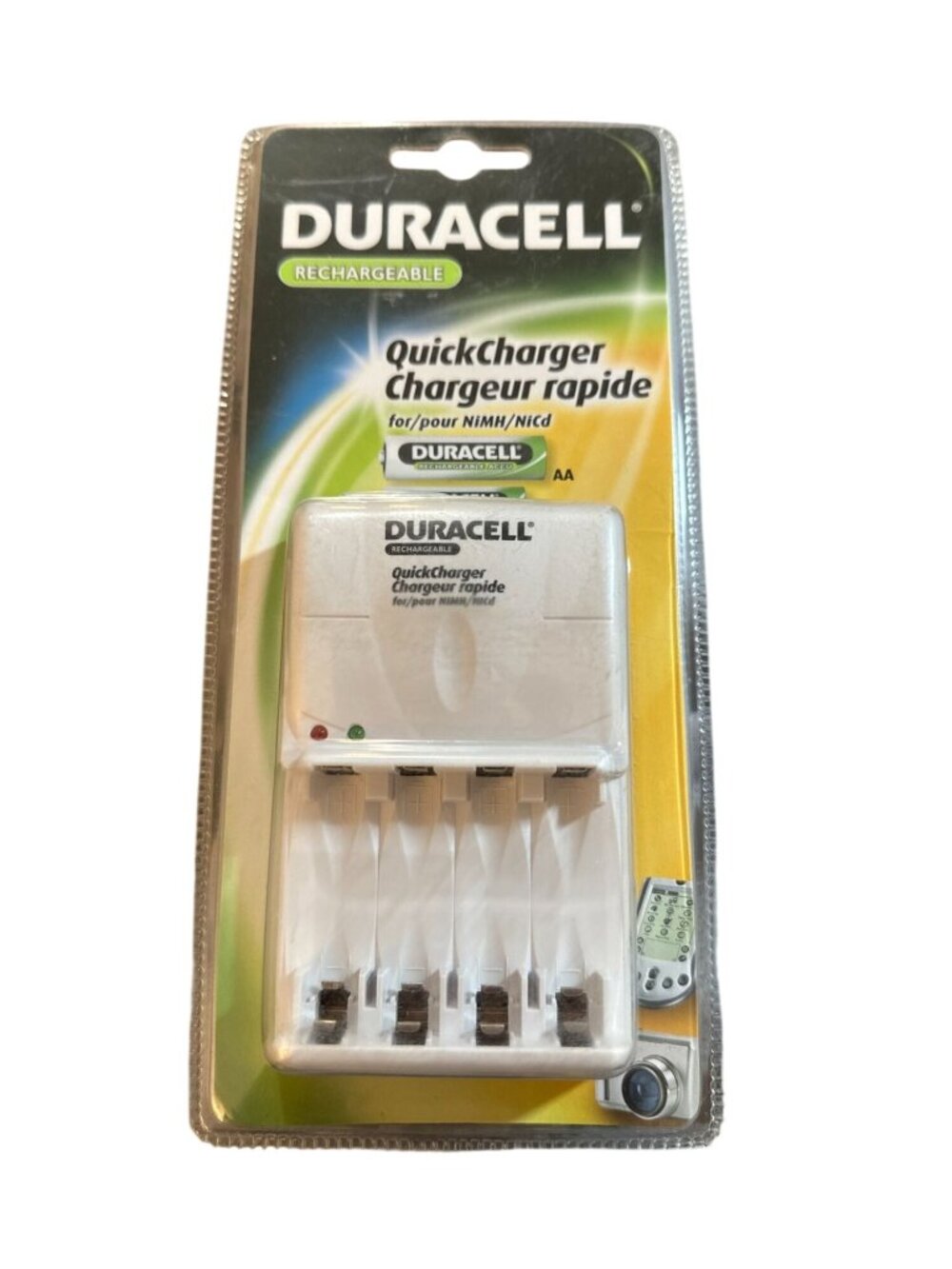 Duracell Quick Charger For NiMH/NiCd AA & AAA Batteries Rechargeable CEF12N